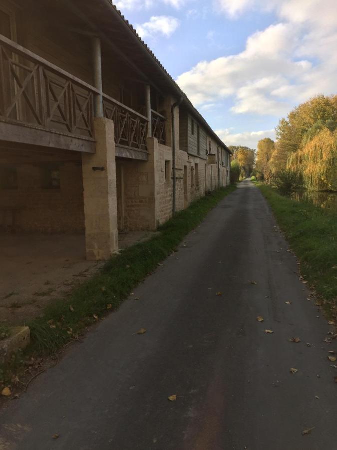 Relais De La Venise Verte Coulon Zewnętrze zdjęcie